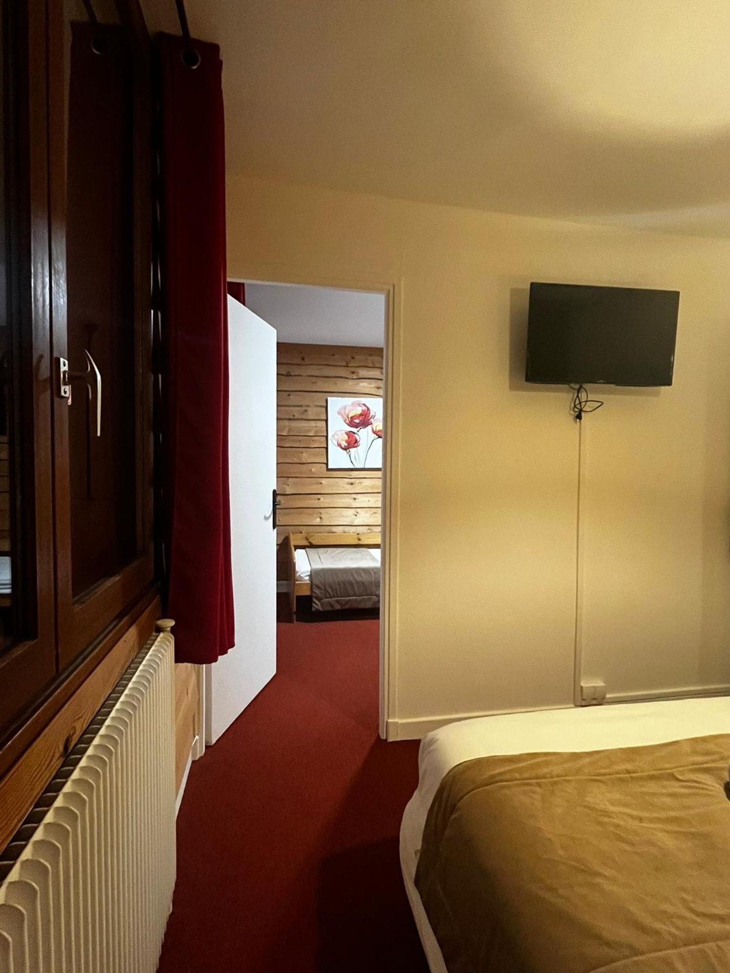 Hotel Au Feu De Bois
